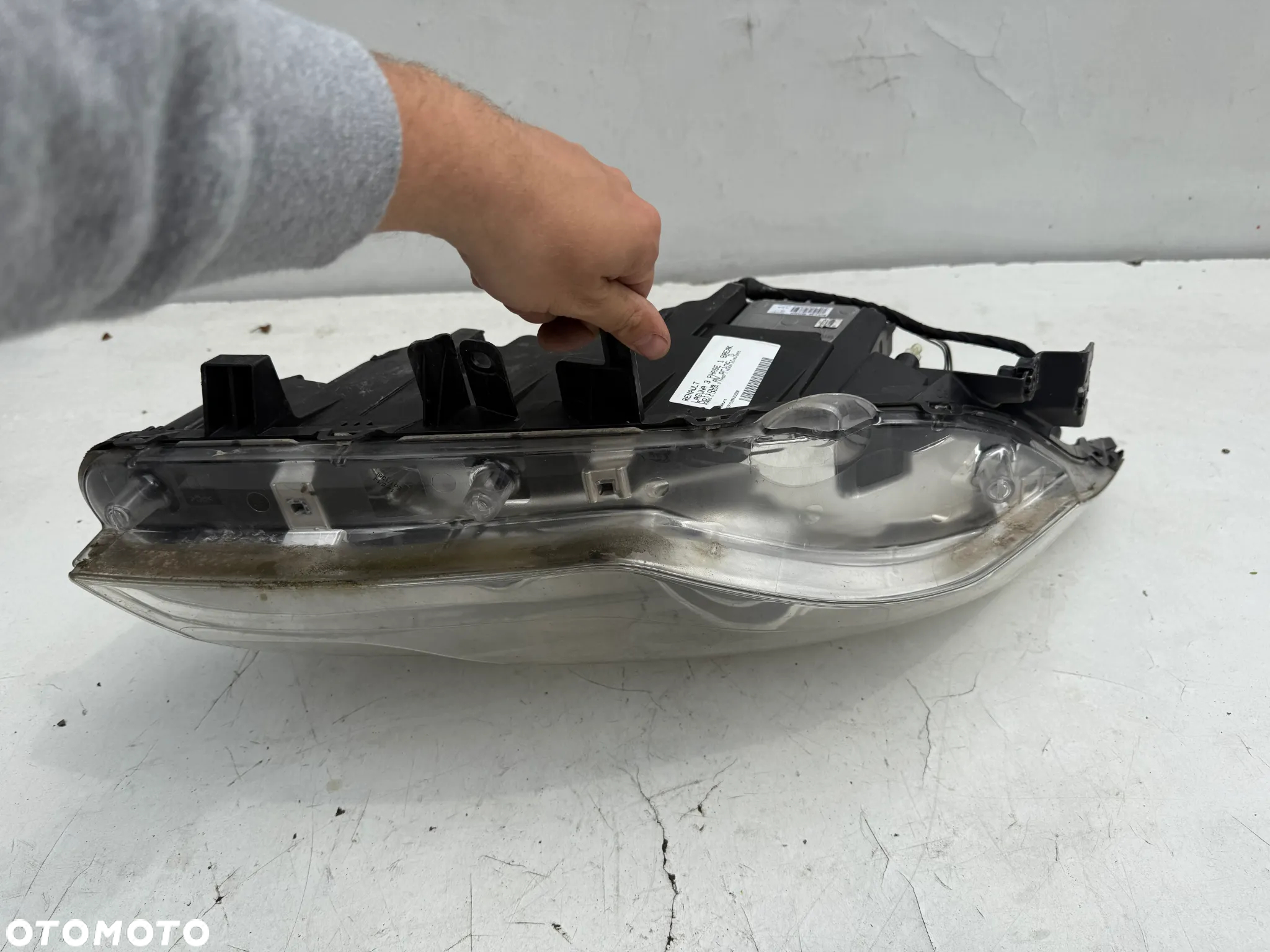 Lampa prawa przód przednia Renault Laguna III Xenon 260100040R - 6