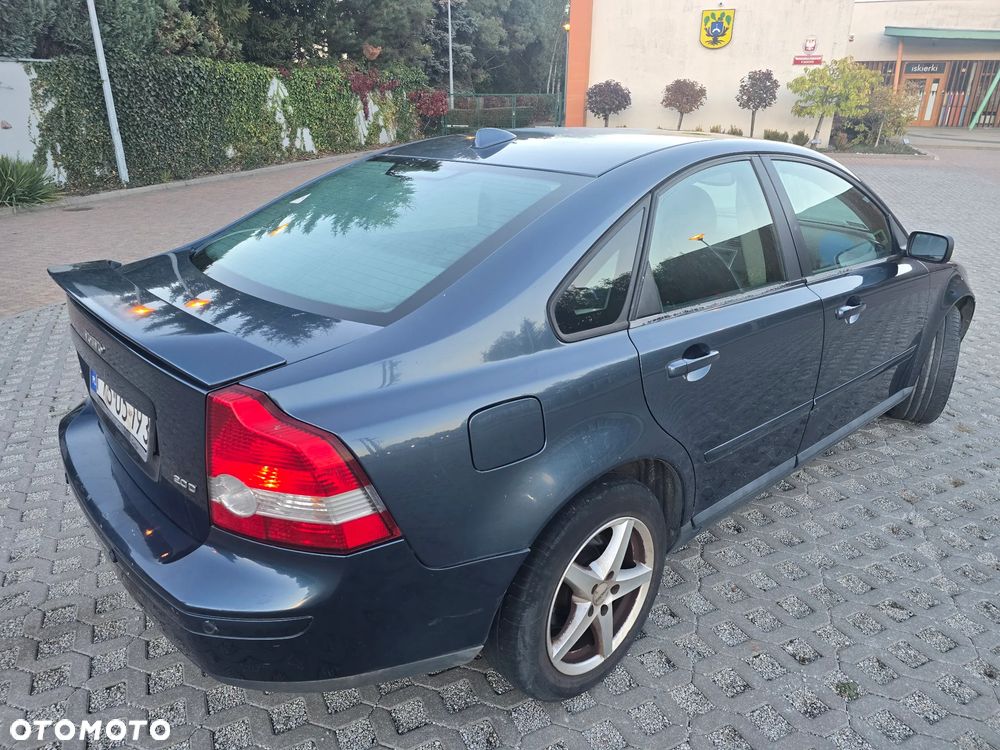 Volvo S40 2005 photo 2
