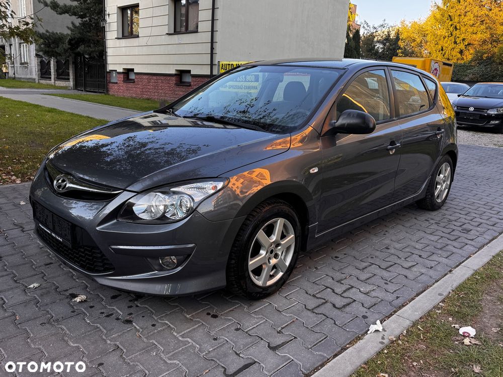 Hyundai i30 1.4 Classic + - 5