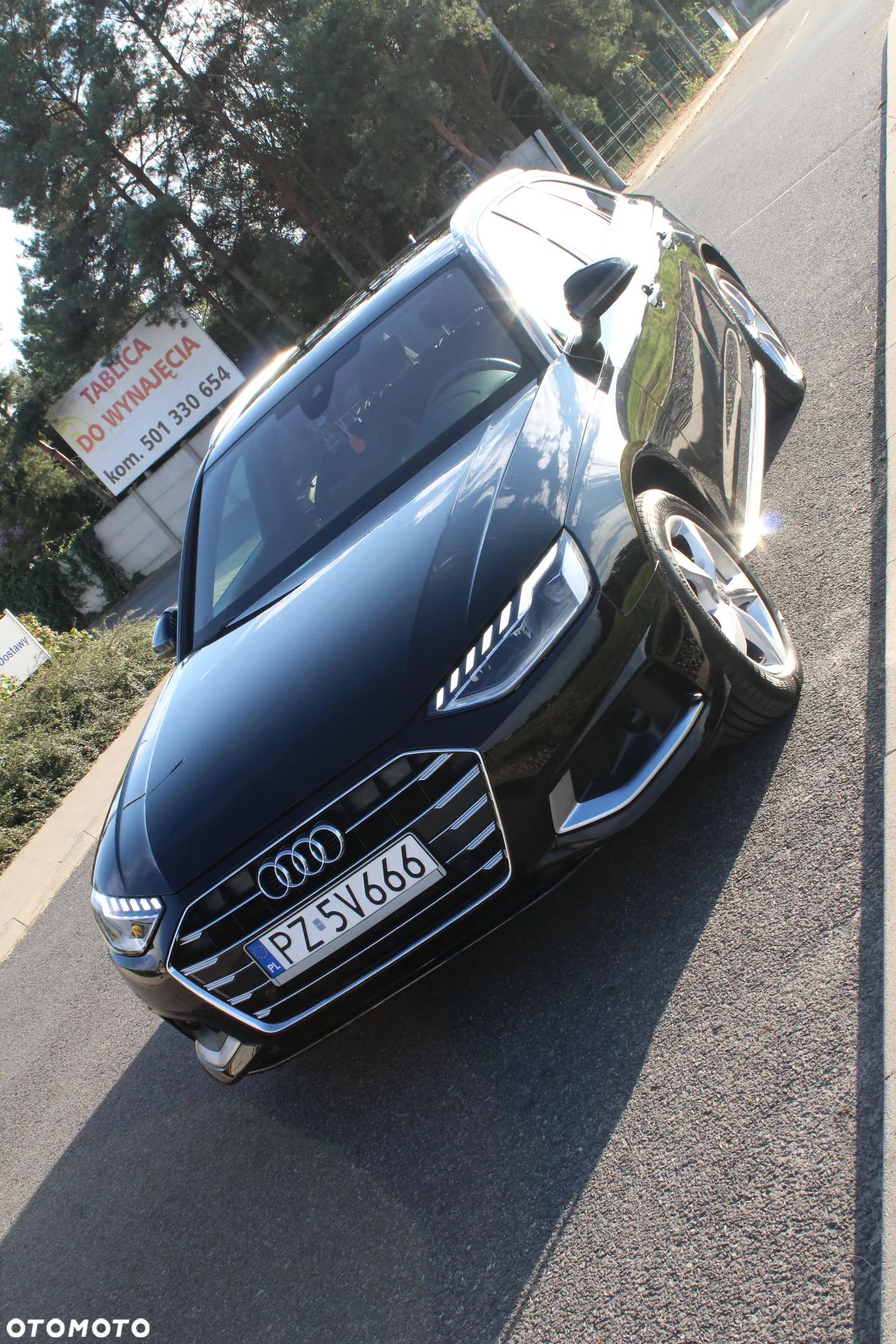 Audi A4 40 TDI Advanced S tronic - 1