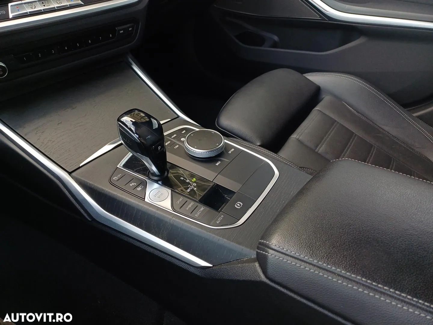 BMW Seria 3 330e Aut. Advantage - 14