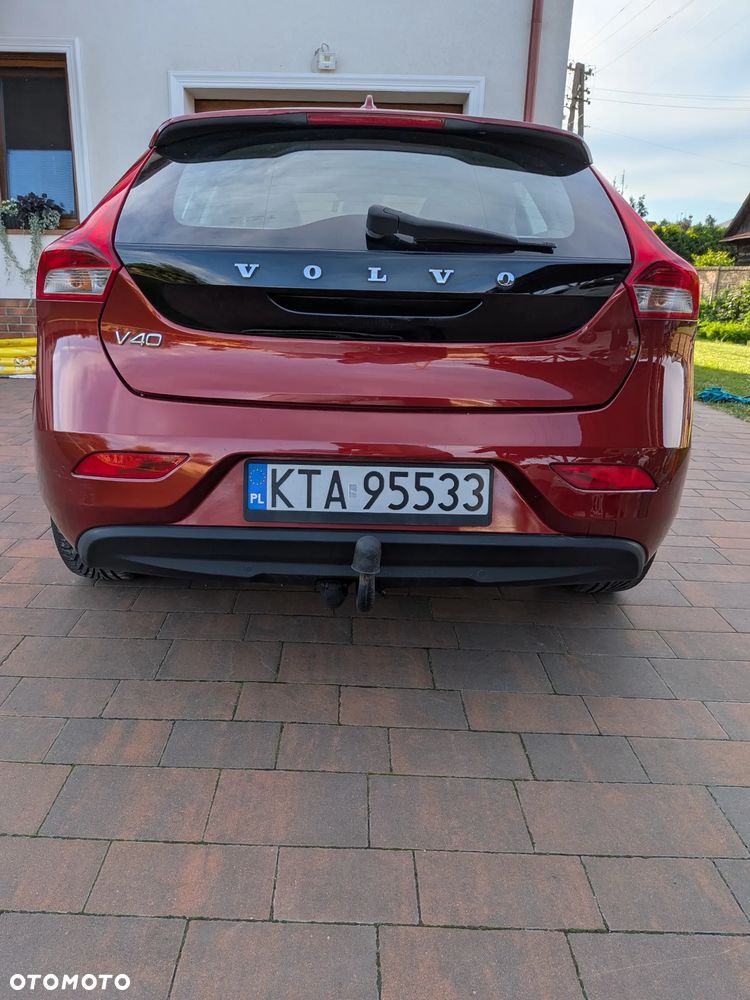 Volvo V40 D2 - 4