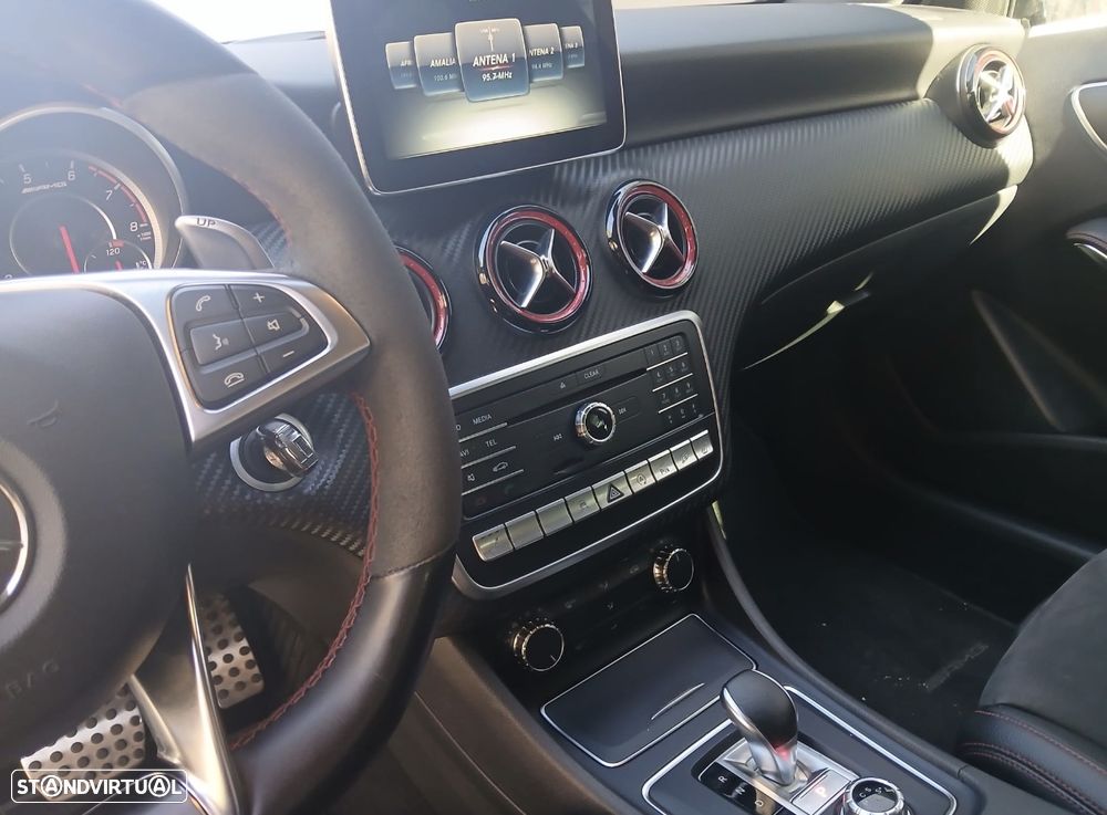 Mercedes-Benz A 45 AMG 4Matic Speedshift 7G-DCT - 9