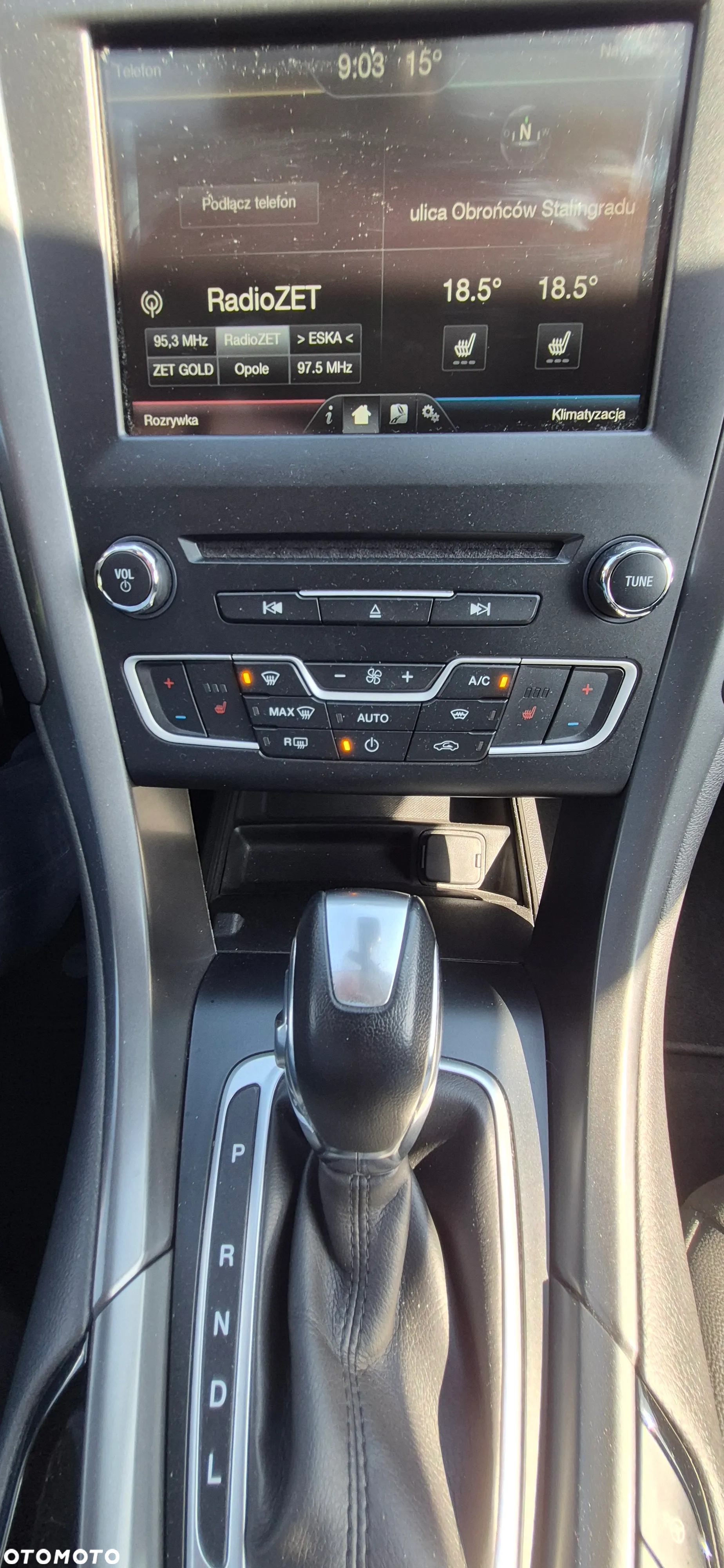 Ford Mondeo 2.0 Hybrid Titanium - 22