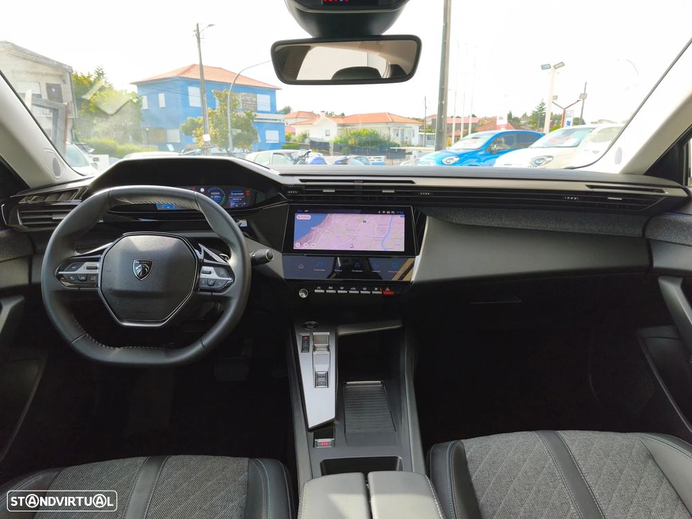 Peugeot 408 1.6 Hybrid Allure Pack e-EAT8 - 12