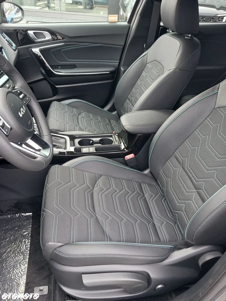 Kia XCeed 1.6 T-GDI Tribute DCT - 8