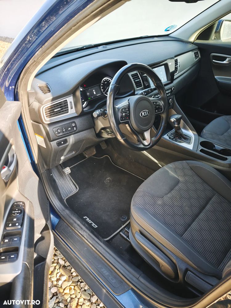 Kia Niro 1.6 GDI 2WD Aut. Spirit - 17