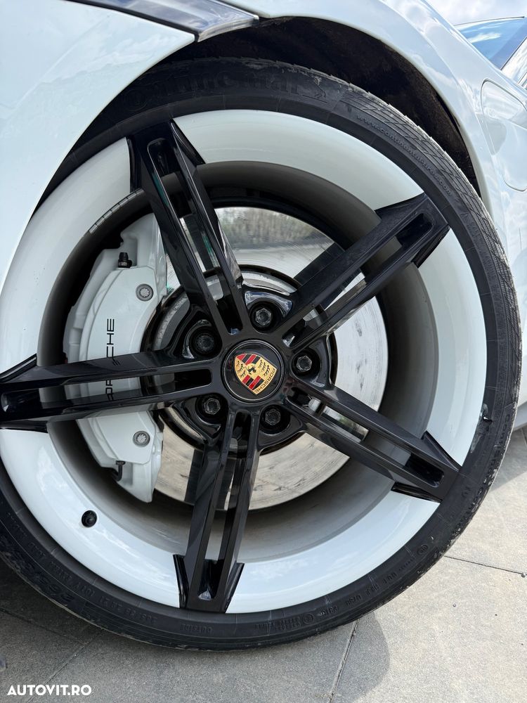 Porsche Taycan 4S Performancebatterie Plus - 17