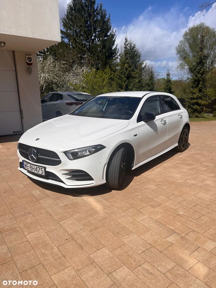 Mercedes-Benz Klasa A 250 E AMG Line 8G-DCT - 1
