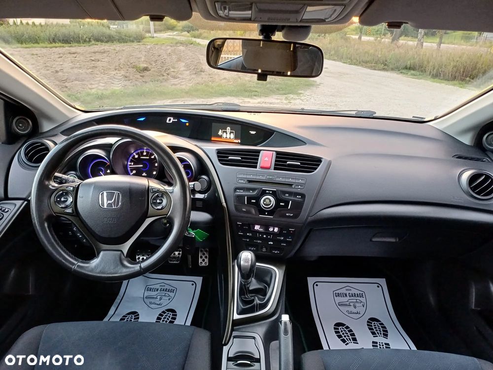 Honda Civic 1.6 i-DTEC Lifestyle Black Edition - 17