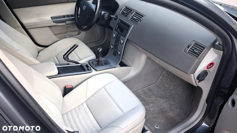 Volvo S40 2.0 Kinetic - 14