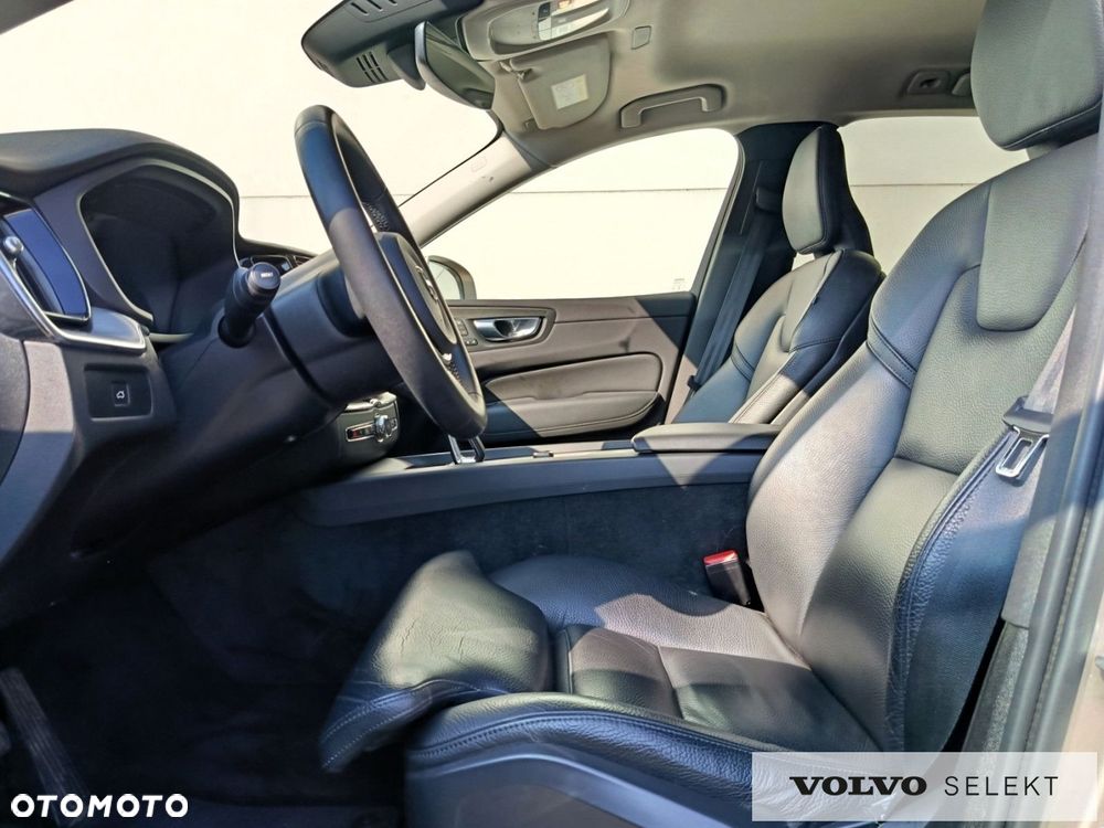 Volvo XC 60 - 13
