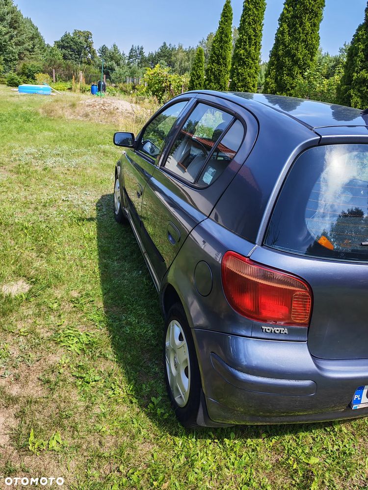 Toyota Yaris 1.3 Sol - 8