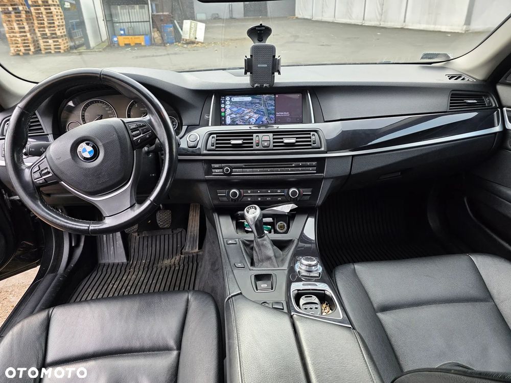 BMW Seria 5 520d Edition Fleet - 17