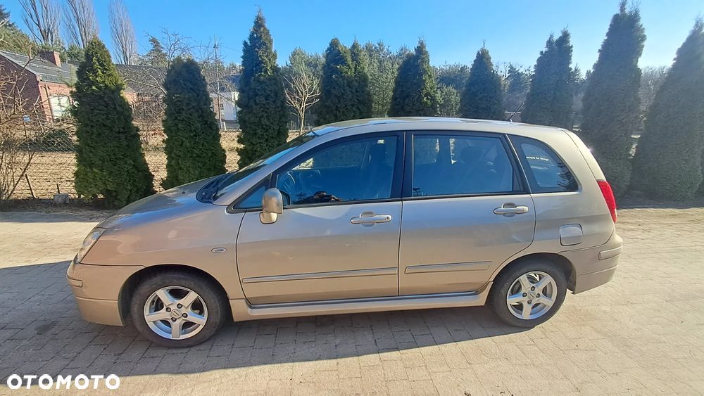 Suzuki Liana 1.6 - 12