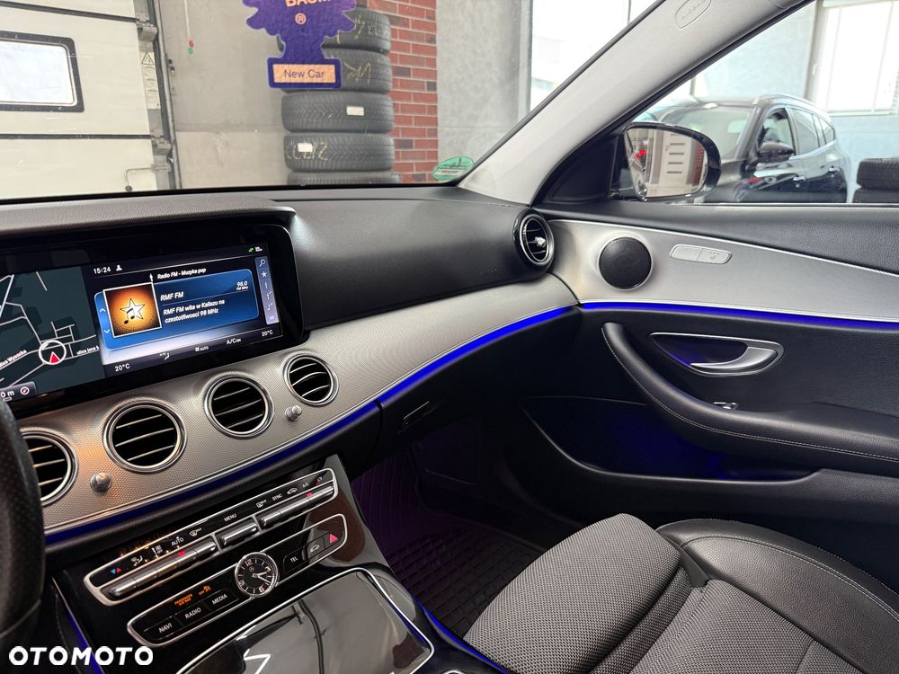 Mercedes-Benz Klasa E 200 7G-TRONIC Avantgarde - 26