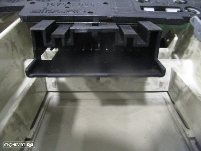 Luz De Teto Plafonier 4F0947135J AUDI A6 3 4F FASE 1 2005 3.0TDI 4X4 V6 24V 225CV 4P CINZENTO - 4