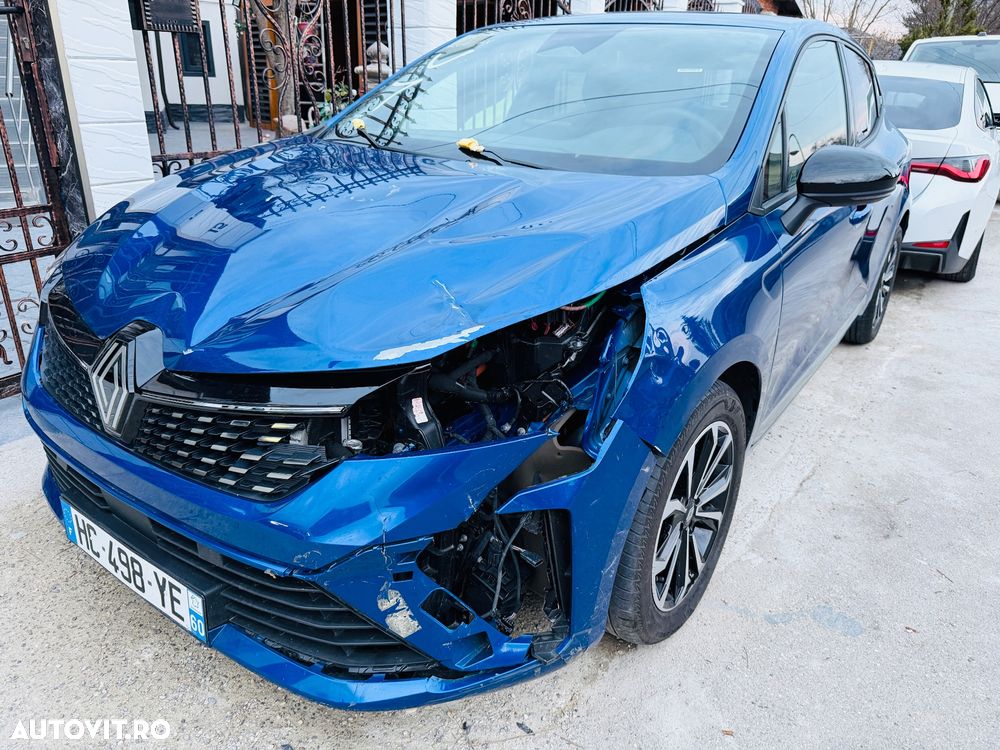 Renault Clio V full hybrid 145 Techno - 6