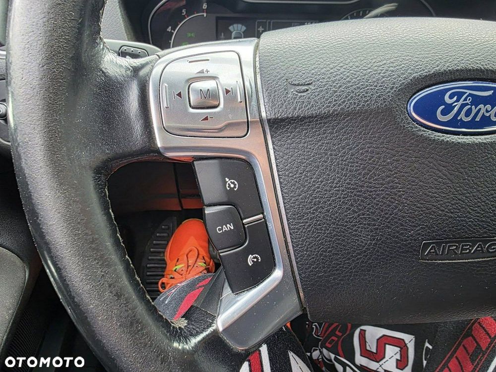 Ford Mondeo 2.0 TDCI Titanium S - 14