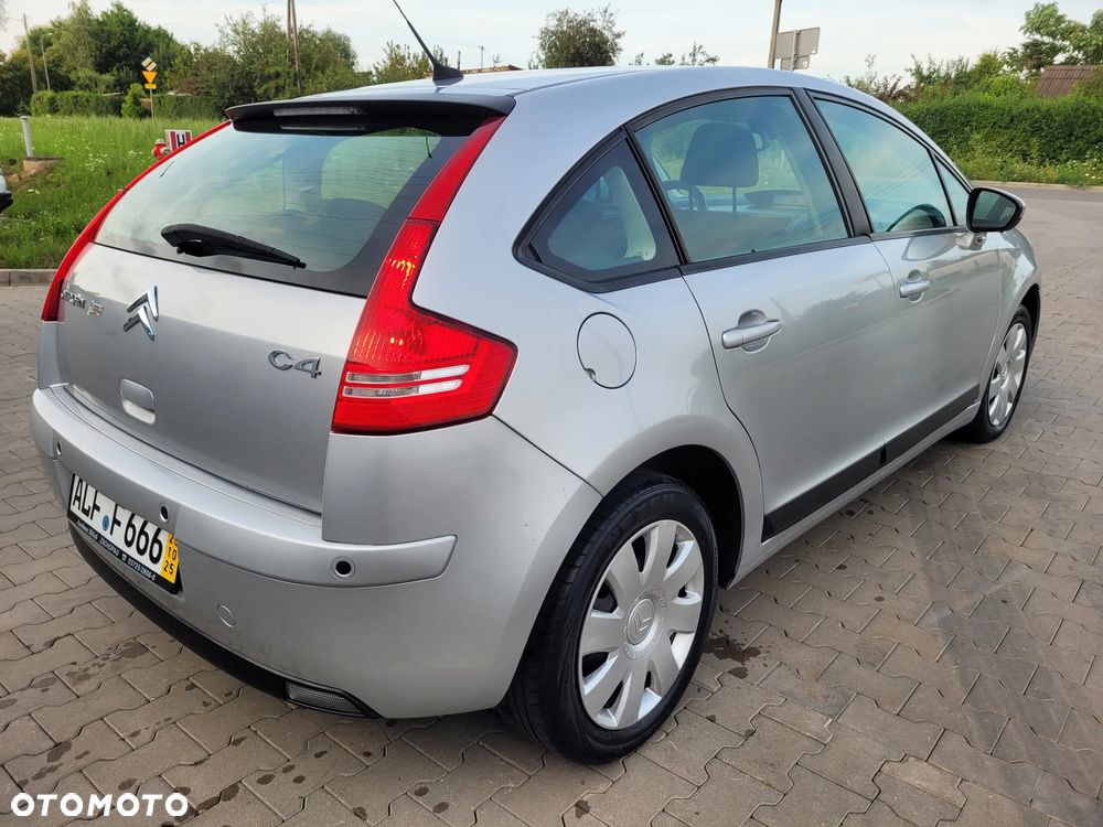 Citroën C4 VTi 120 Selection - 10