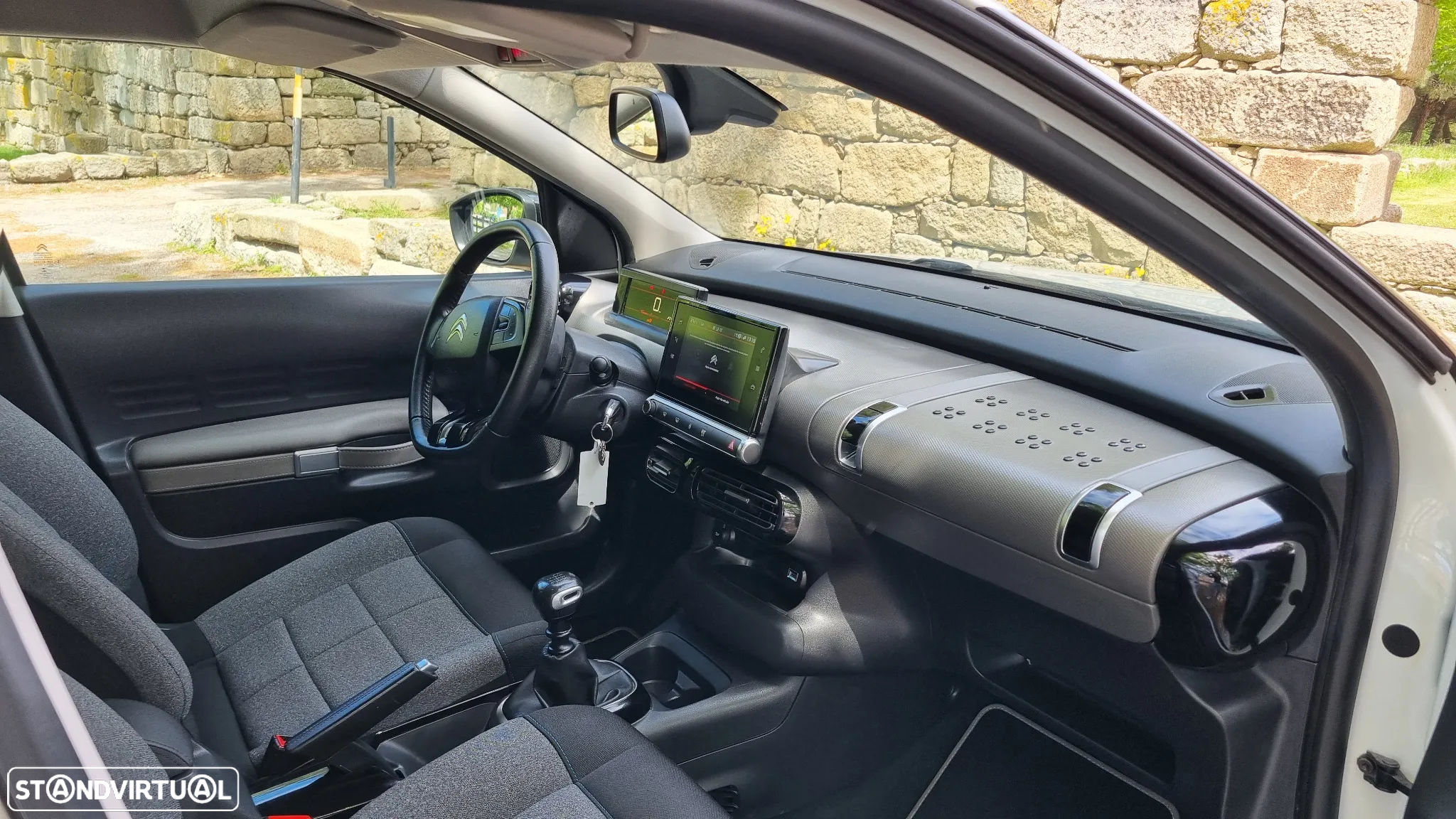 Citroën C4 Cactus 1.2 PureTech Feel Business - 21