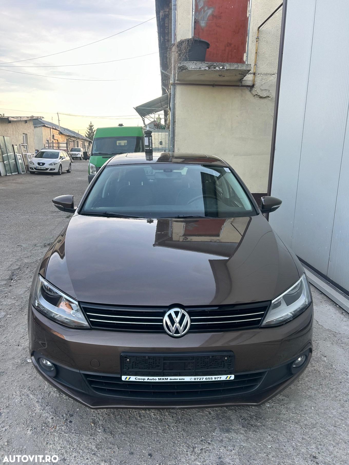 Volkswagen Jetta 1.6 TDI Blue Motion Technology Comfortline - 3