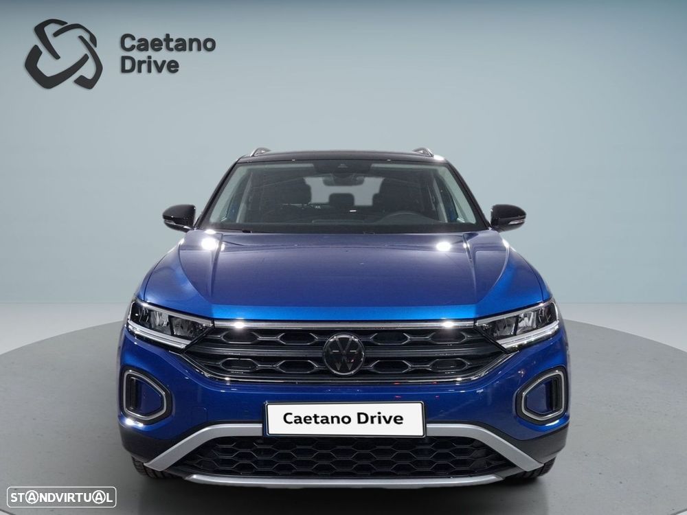 Volkswagen T-Roc 2025 photo 2