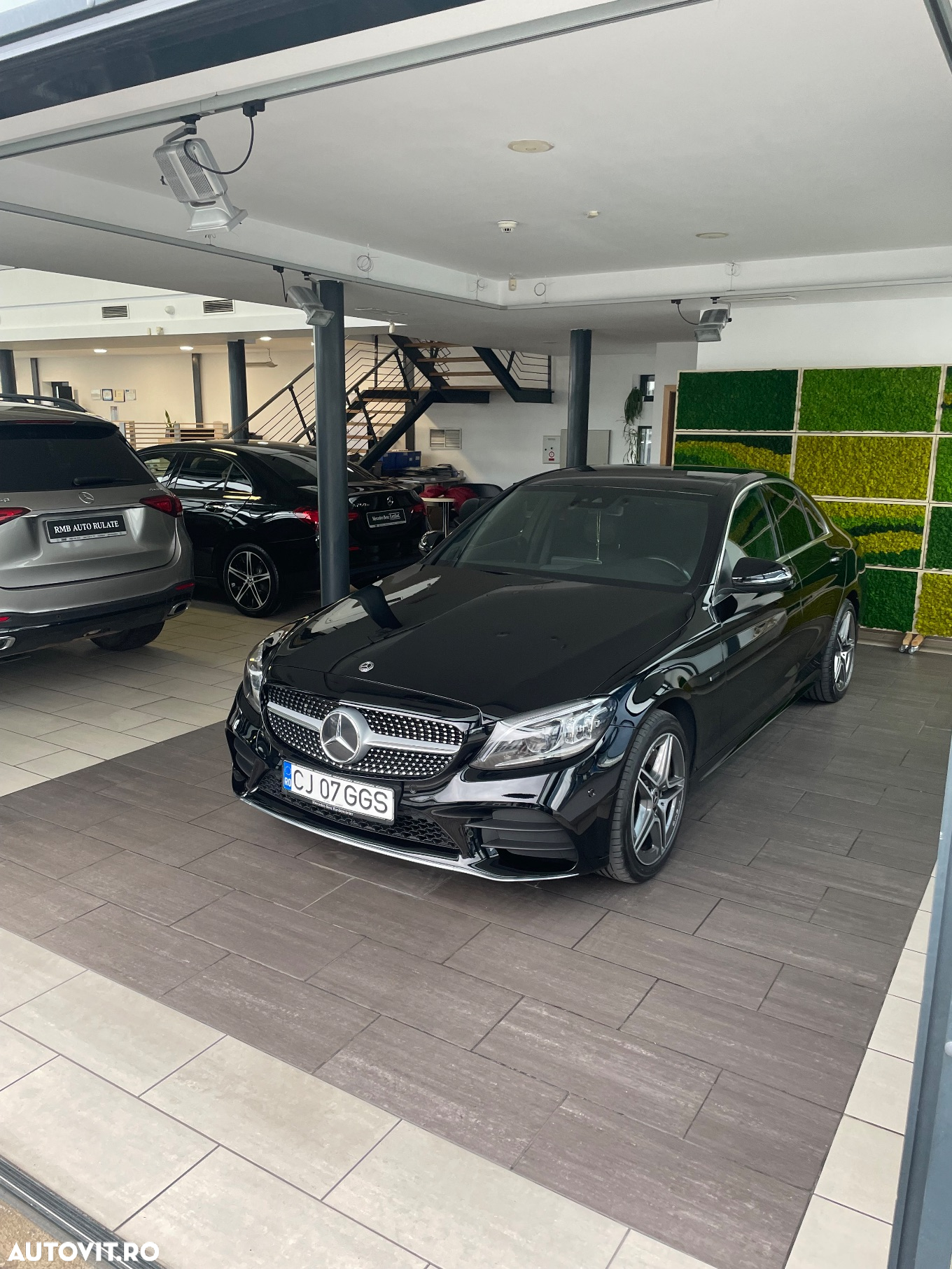 Mercedes-Benz C 300 e 4MATIC Aut. - 32