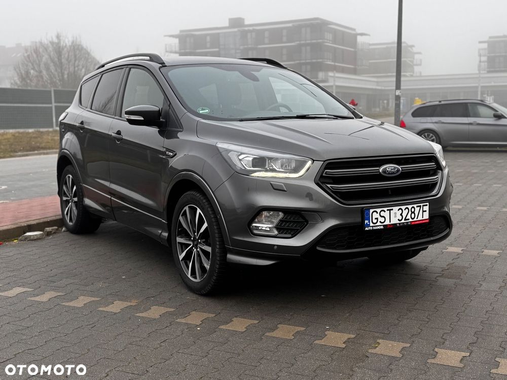 Ford Kuga 2.0 TDCi 2x4 ST-Line - 1