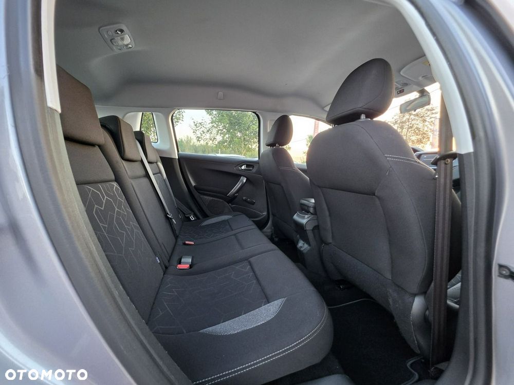 Peugeot 2008 - 33