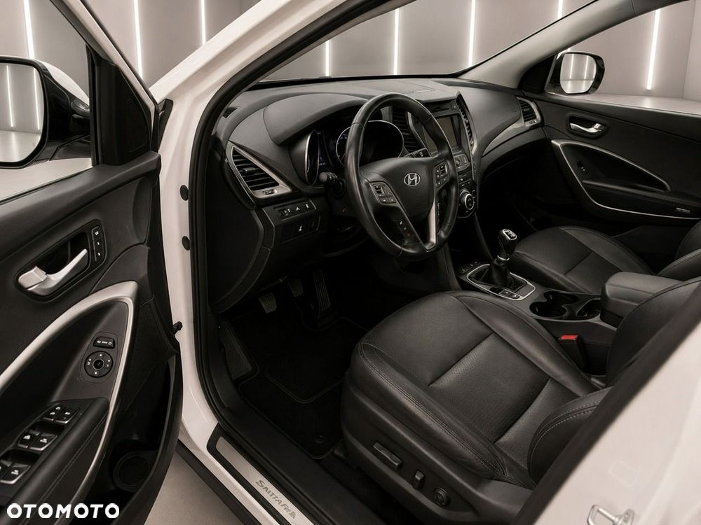 Hyundai Santa Fe - 12