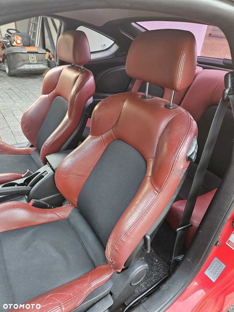 Hyundai Coupe 2.0 Dynamic - 17