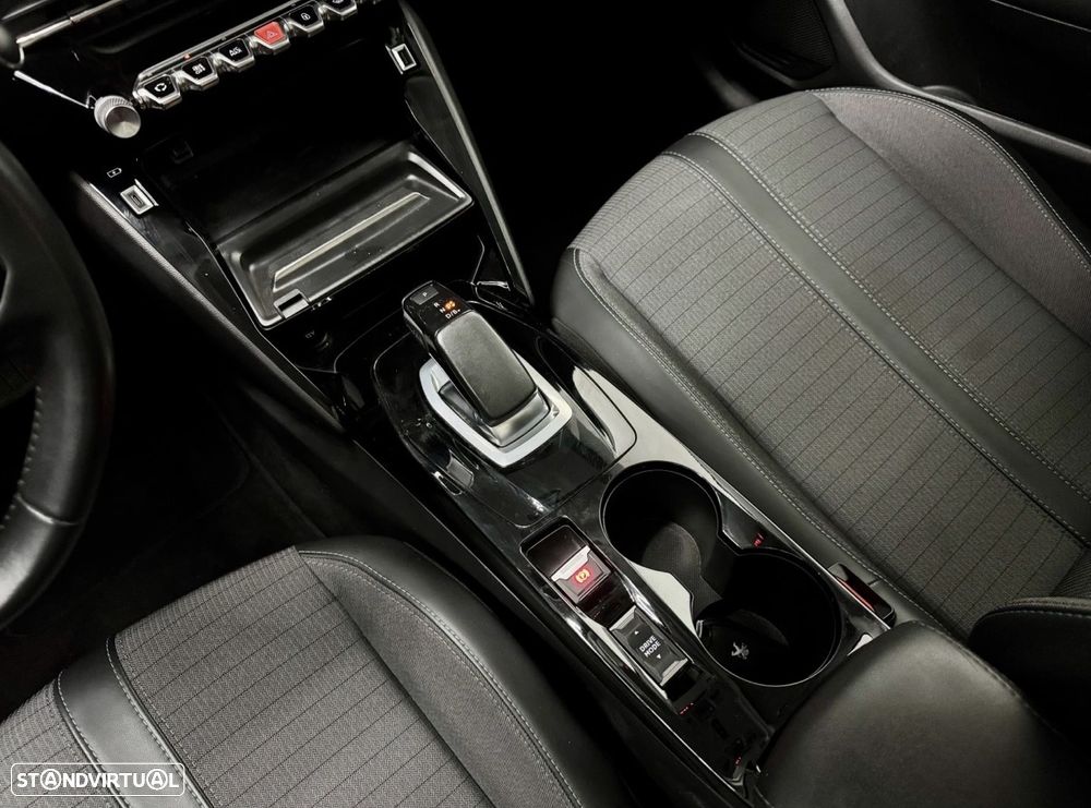 Peugeot e-208 50 kWh Allure Pack - 5