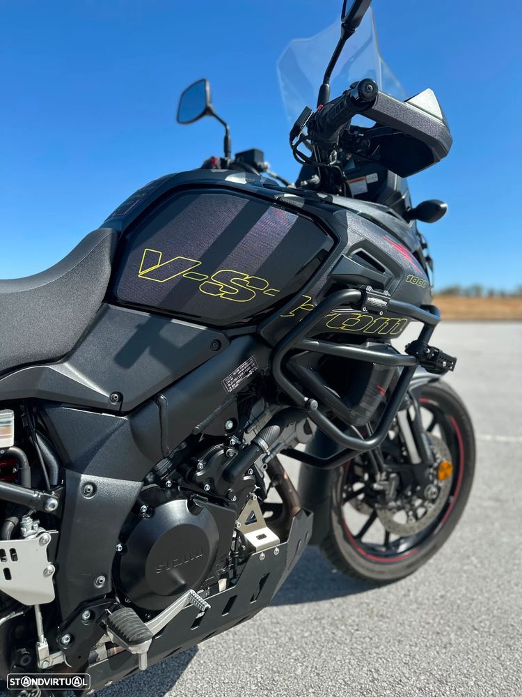 Suzuki DL V-Strom 1000 Black Edition - 11