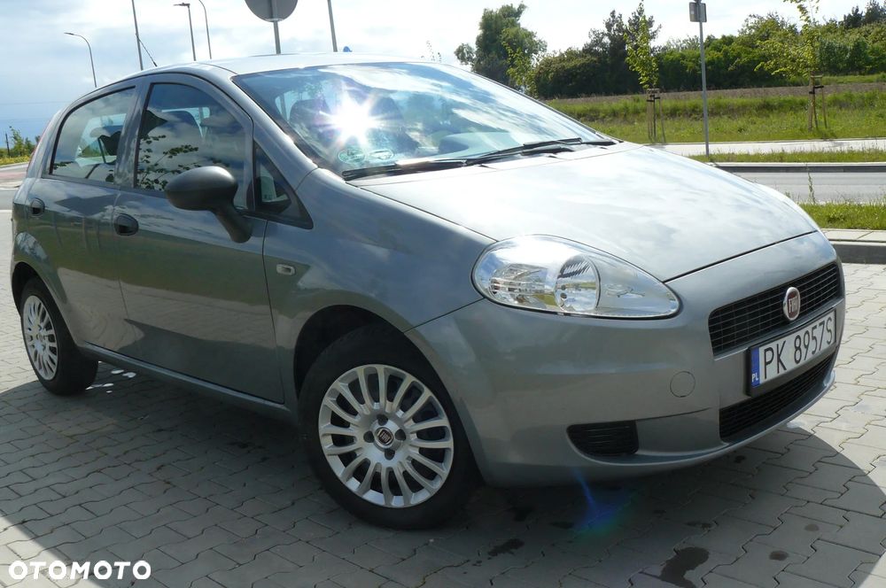 Fiat Grande Punto - 8