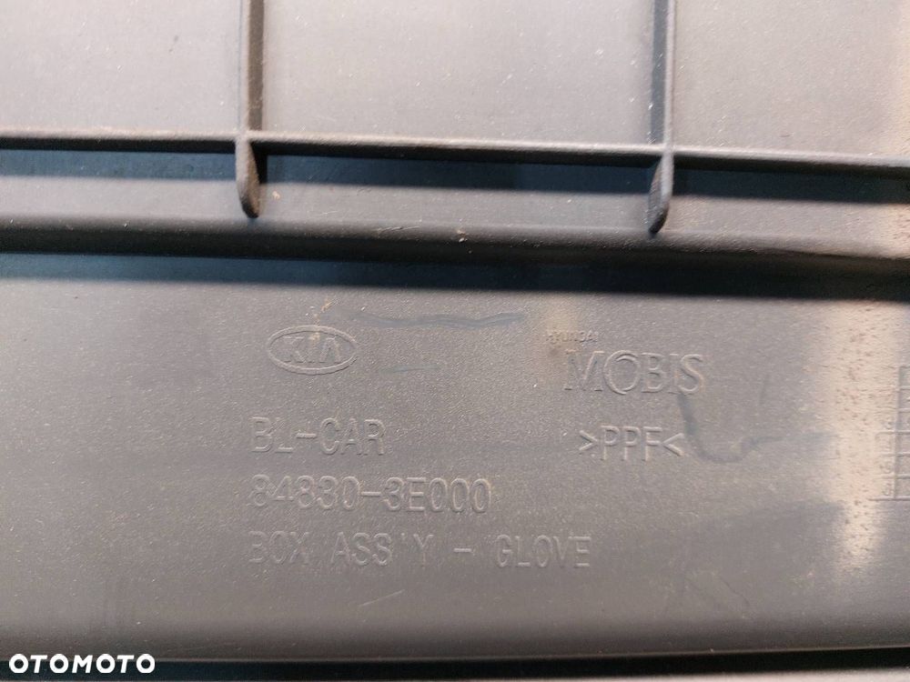 SCHOWEK PASAŻERA KIA SORENTO I 84830-3E000 - 5