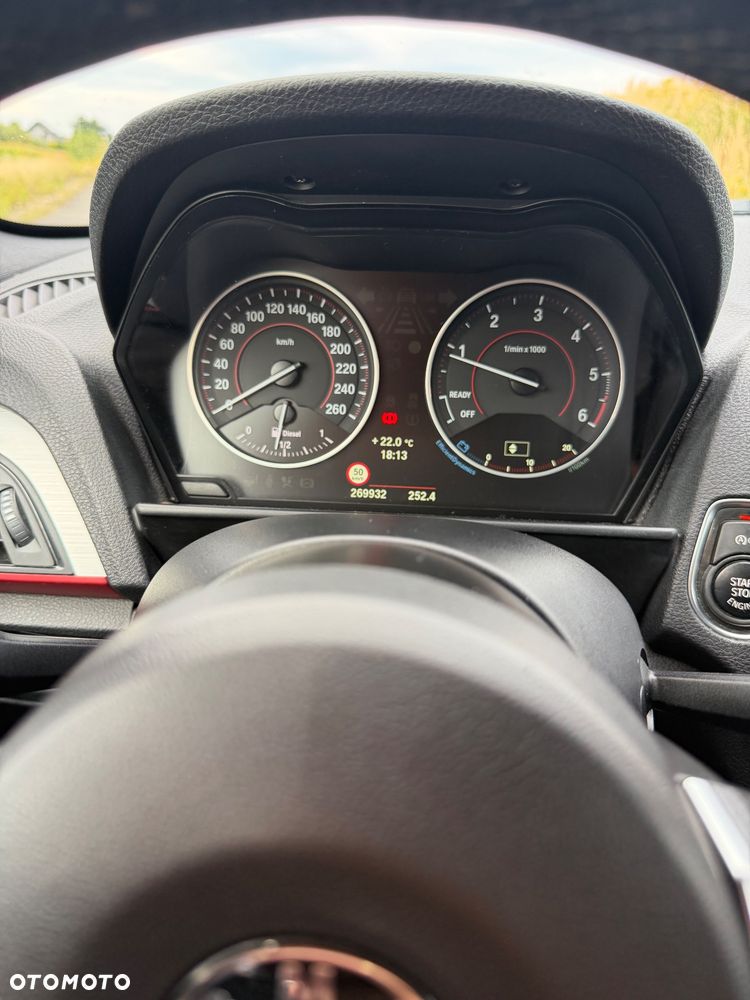 BMW Seria 1 118d Sport Line - 12