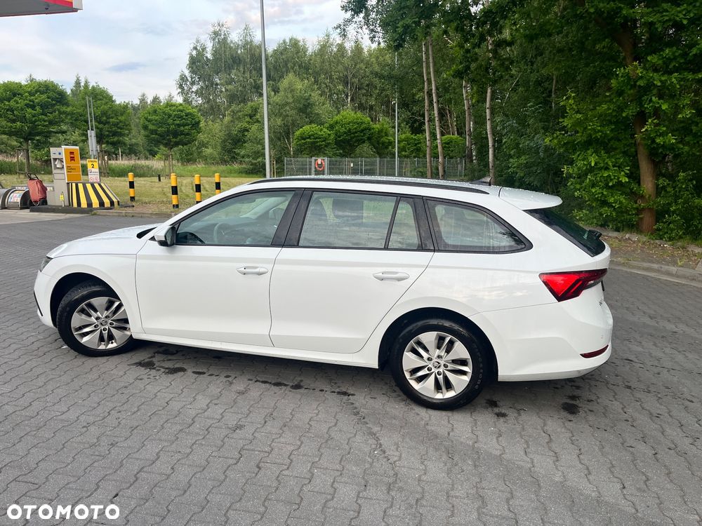 Skoda Octavia 2.0 TDI Active - 4