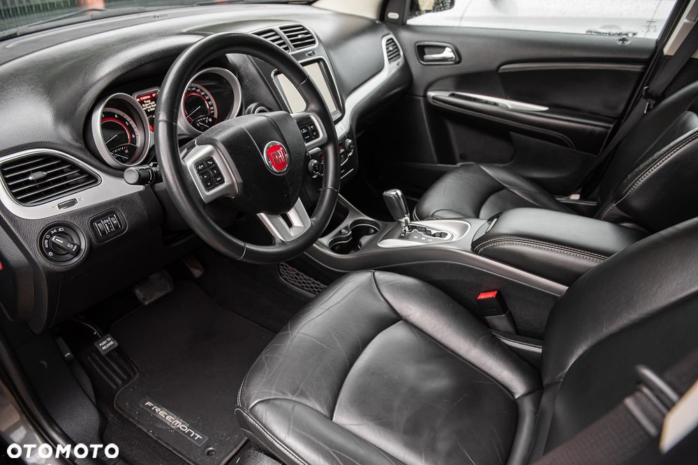 Fiat Freemont 2.0 Multijet 16V DPF Automatik Allrad Black Code - 15