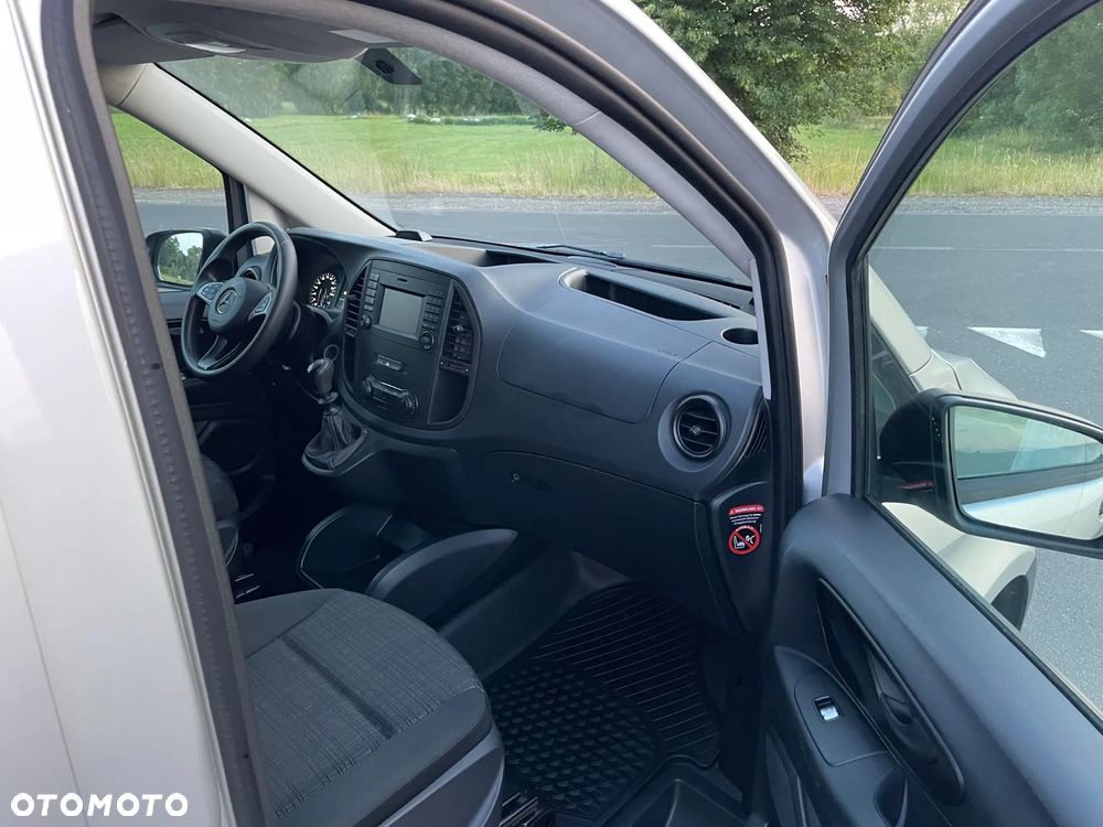 Mercedes-Benz Vito - 10