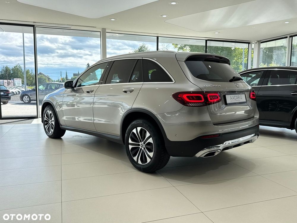 Mercedes-Benz GLC 200 d 4-Matic - 3