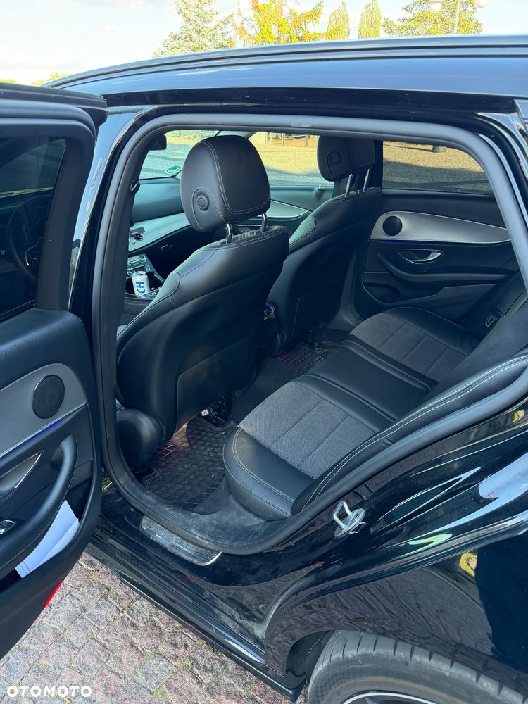 Mercedes-Benz Klasa E 220 d 9G-TRONIC - 9