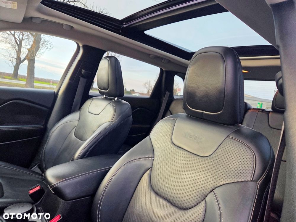 Jeep Cherokee 2.0 Multijet Limited - 28