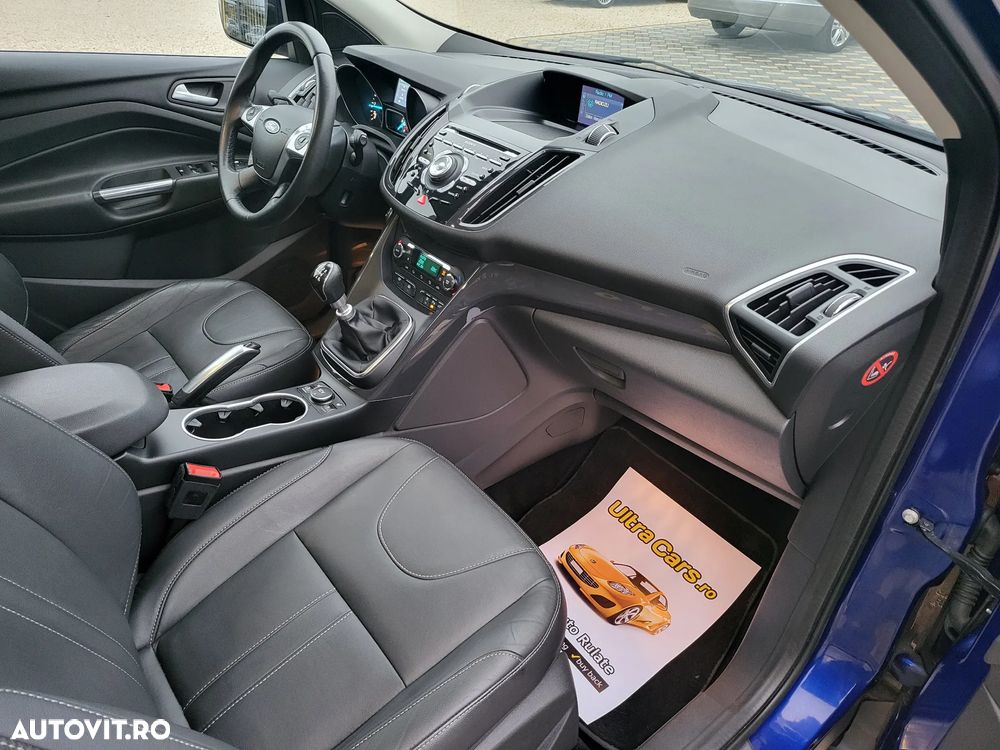 Ford Kuga - 11