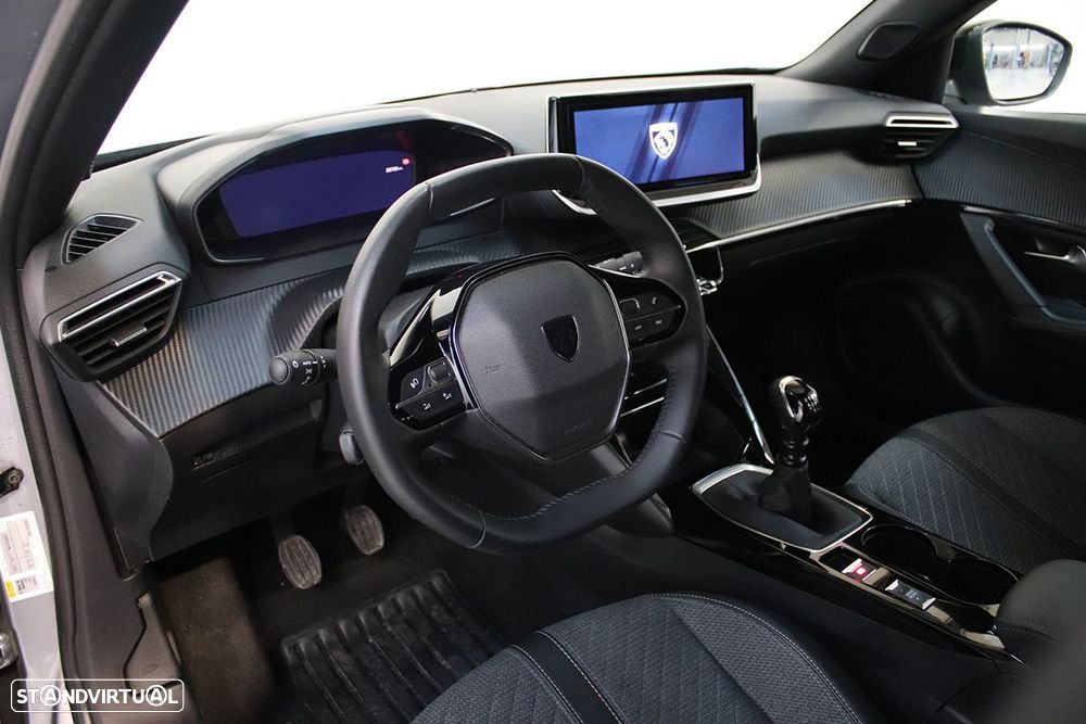 Peugeot 2008 1.2 PureTech Allure - 7