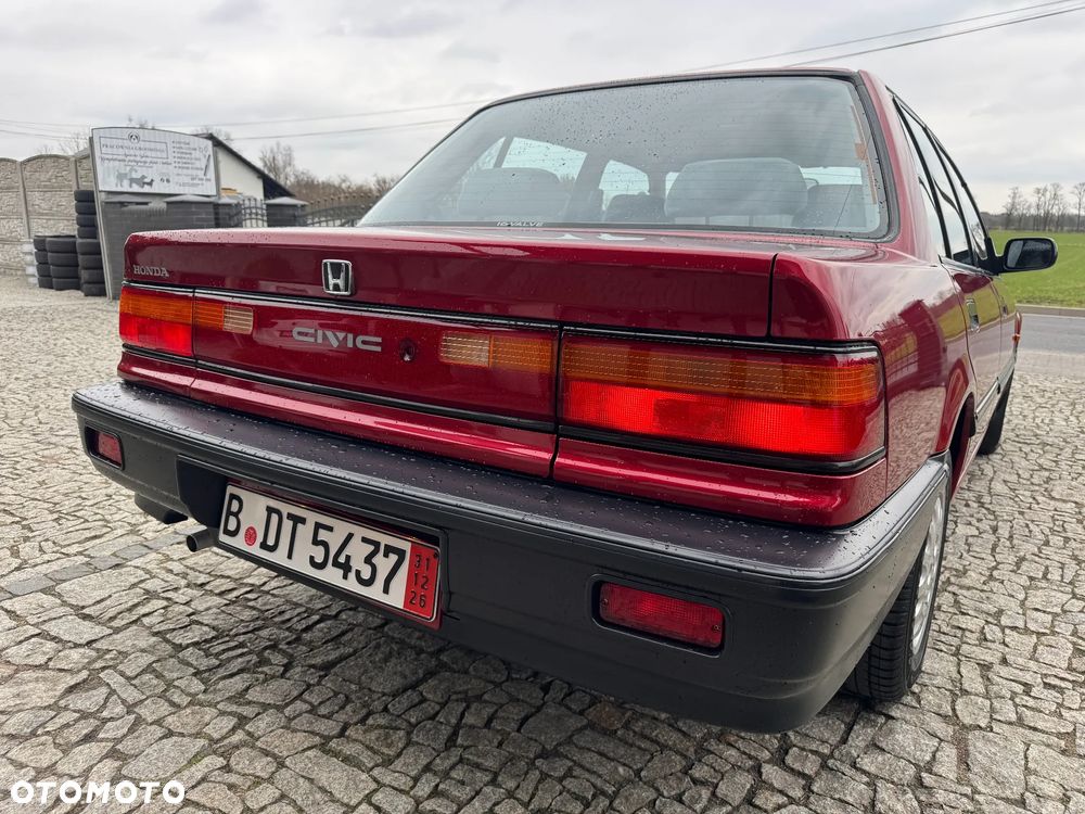 Honda Civic 1.5i - 14