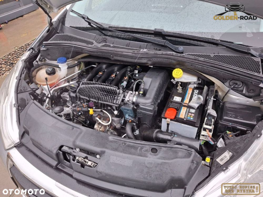 Peugeot 208 - 20