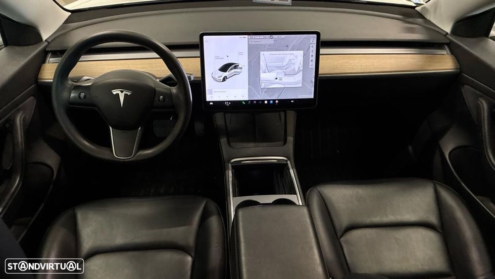 Tesla Model 3 Standard Range Plus RWD - 3