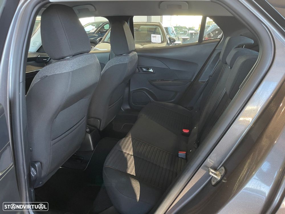 Peugeot 2008 1.2 PureTech Active - 23