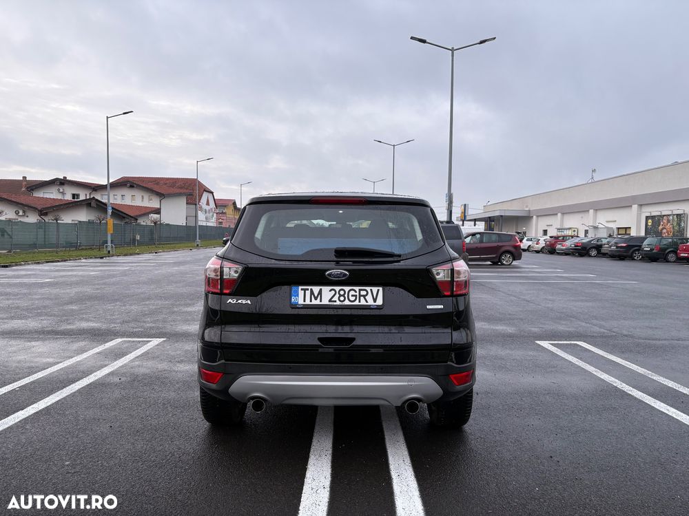 Ford Kuga - 3